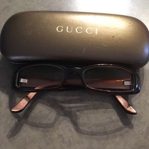 Ladies Gucci glasses frames